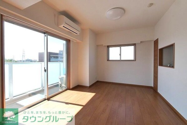 アーバハイツ六町2号館の物件内観写真